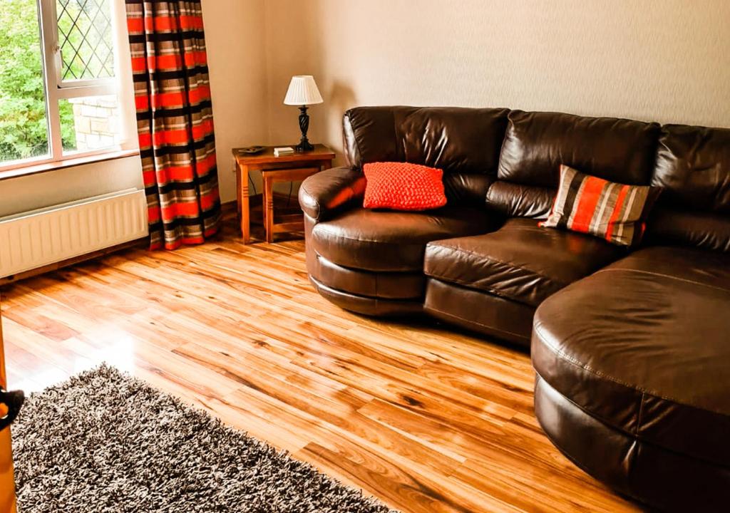Moat Holiday Rental room 6